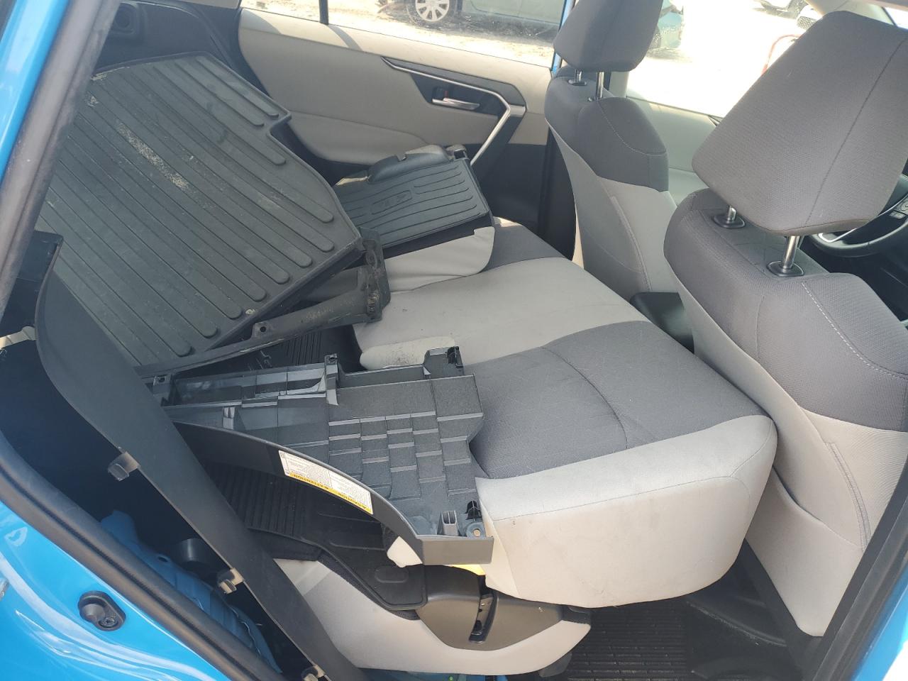 2020 Toyota Rav4 Xle VIN: JTMP1RFV3LD530527 Lot: 64458794