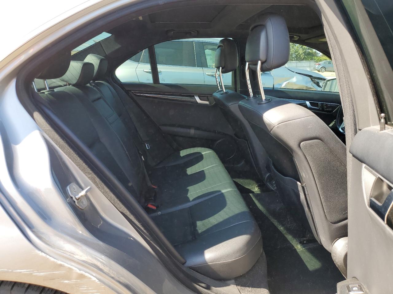 2012 Mercedes-Benz C 350 4Matic VIN: WDDGF8JB0CA701752 Lot: 66651174