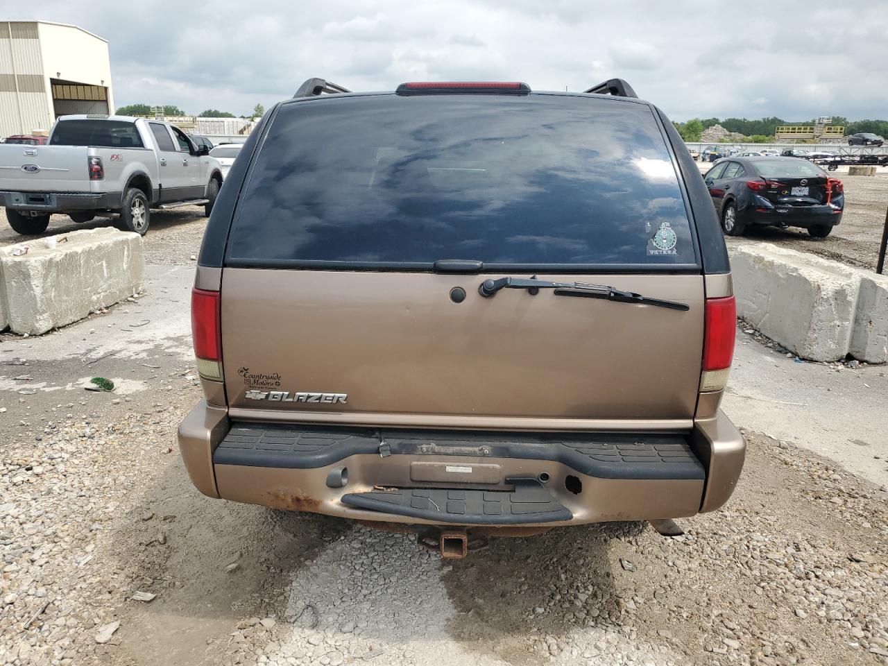 1GNDT13X24K129690 2004 Chevrolet Blazer