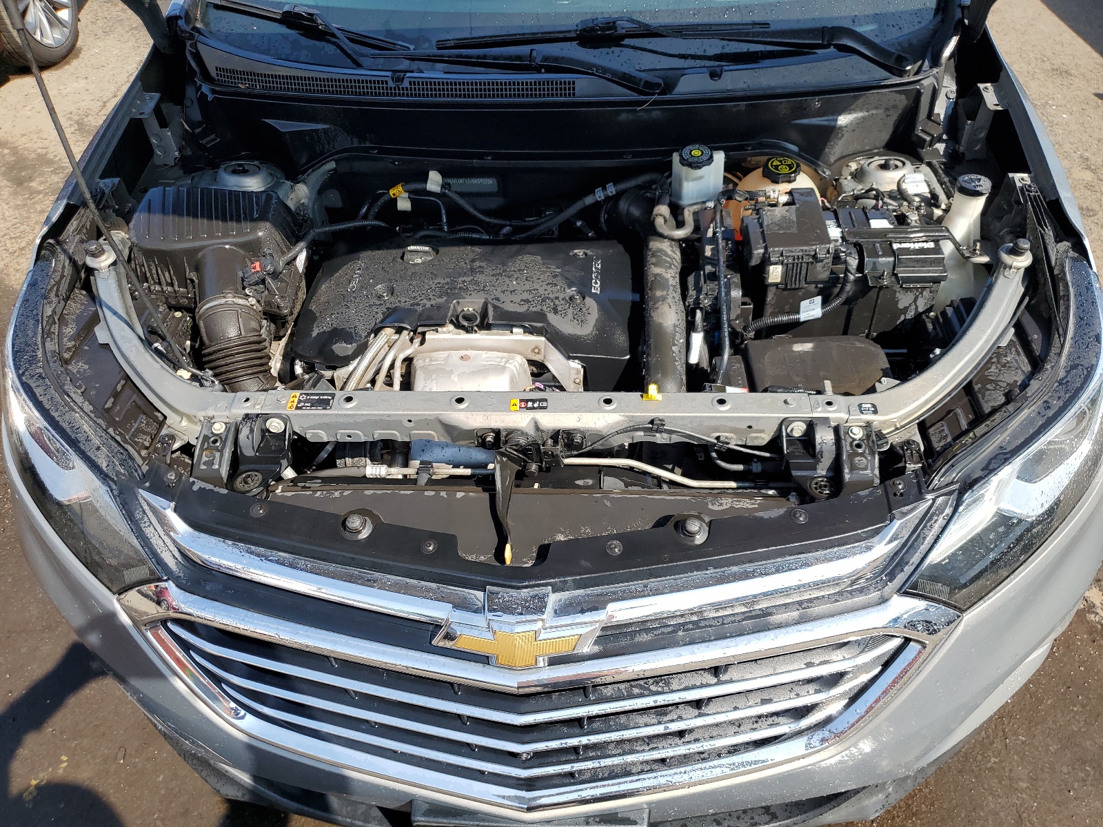 3GNAXWEX7JS539323 2018 Chevrolet Equinox Premier