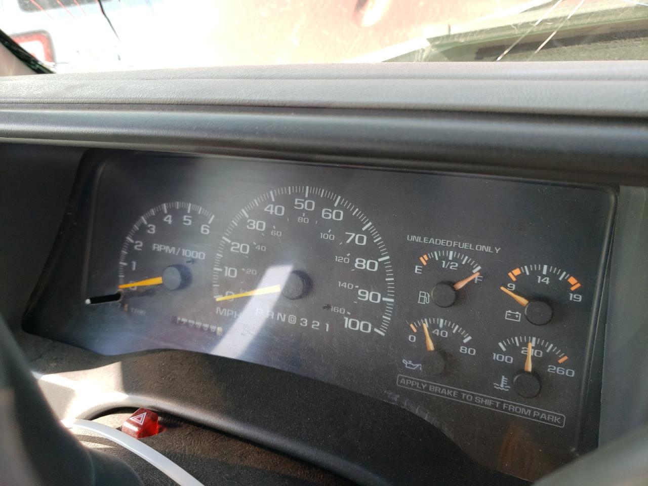 1998 Chevrolet Gmt-400 K1500 VIN: 2GCEK19R1W1276045 Lot: 68000314