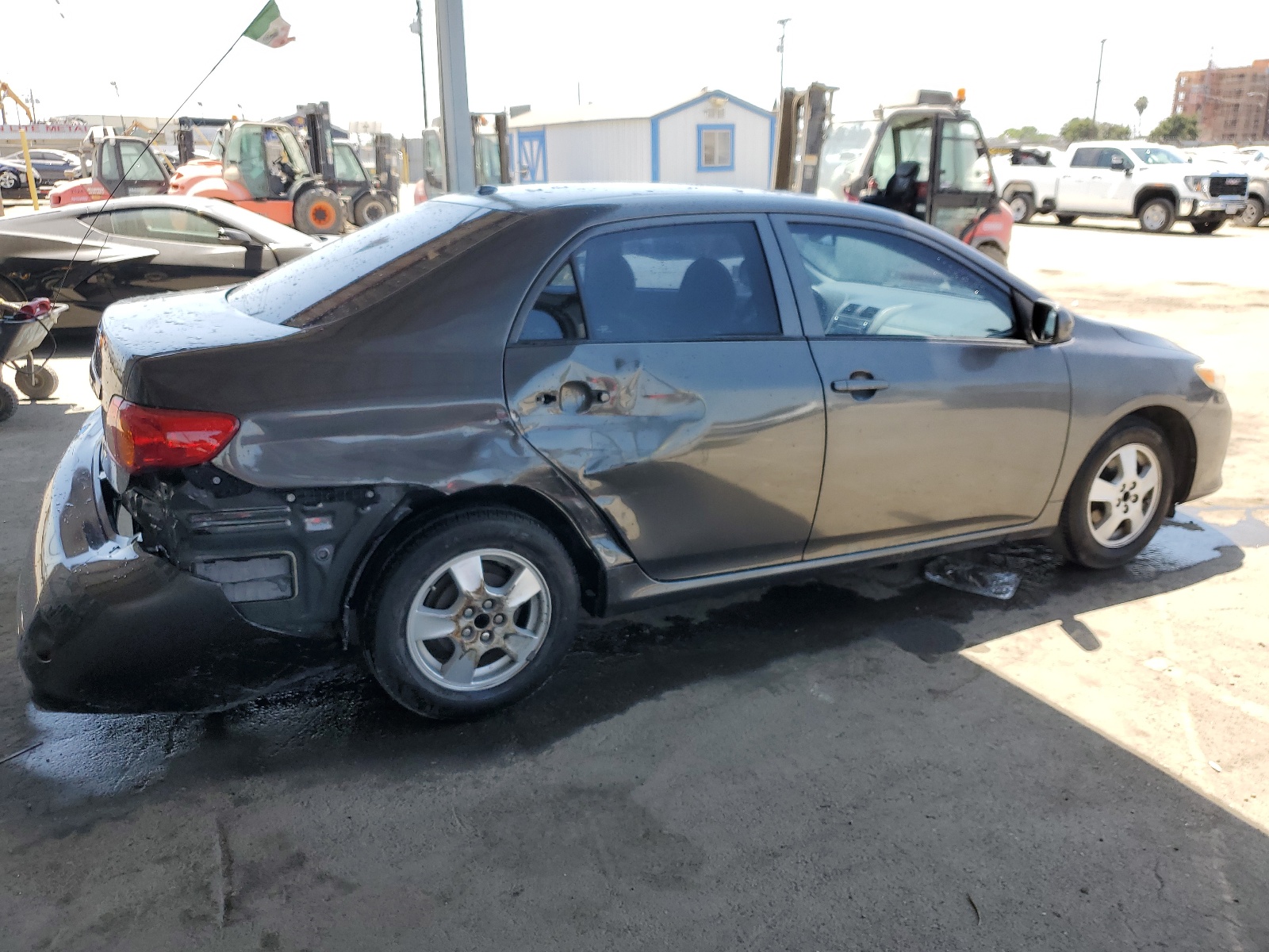 1NXBU4EEXAZ338066 2010 Toyota Corolla Base