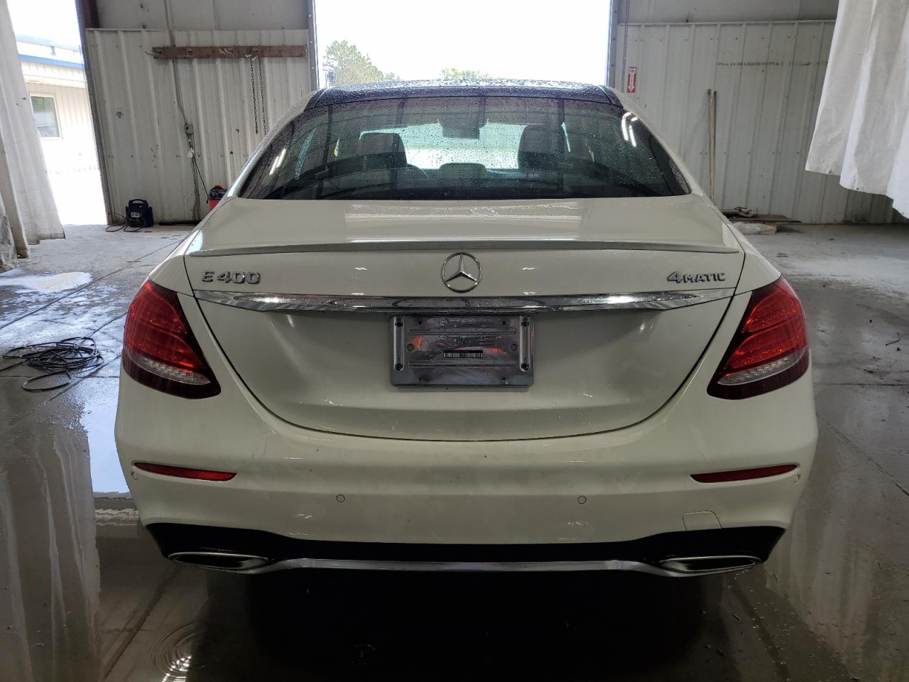 WDDZF6GB7JA359346 2018 Mercedes-Benz E 400 4Matic