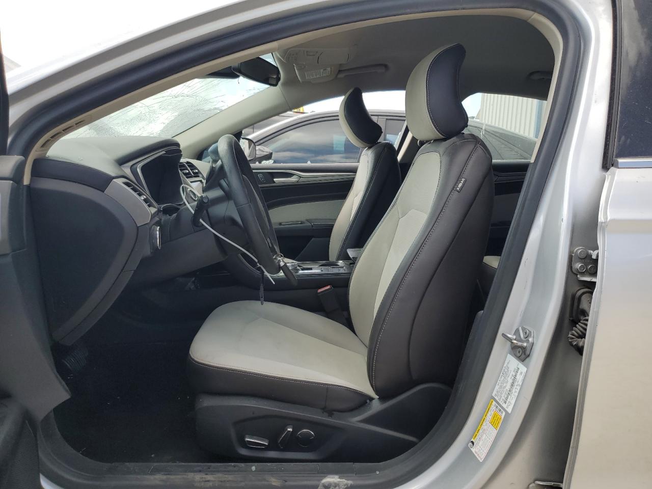 2019 Ford Fusion Se VIN: 3FA6P0HDXKR170842 Lot: 80342924