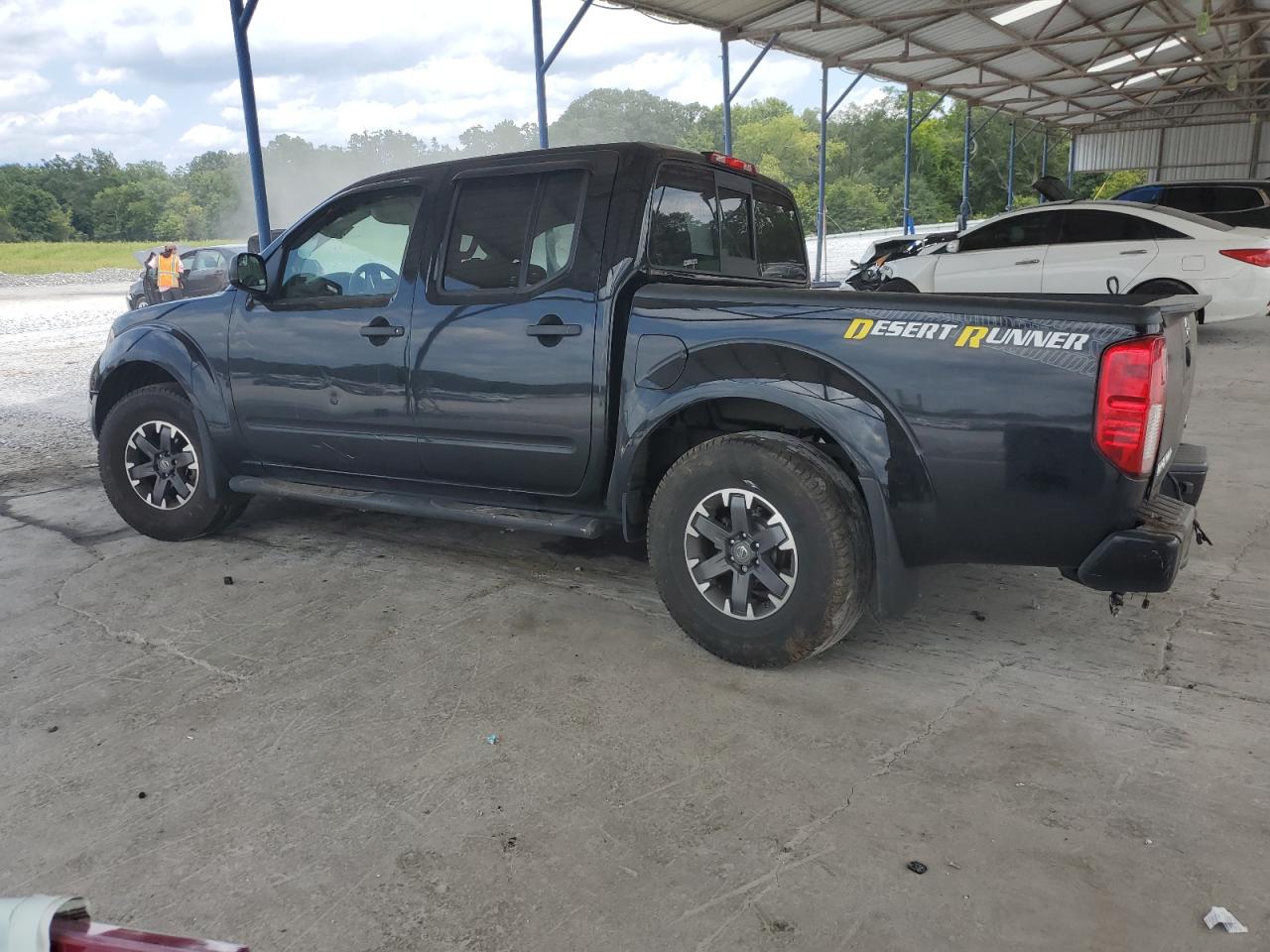 1N6DD0ER4KN706341 2019 NISSAN NAVARA - Image 2