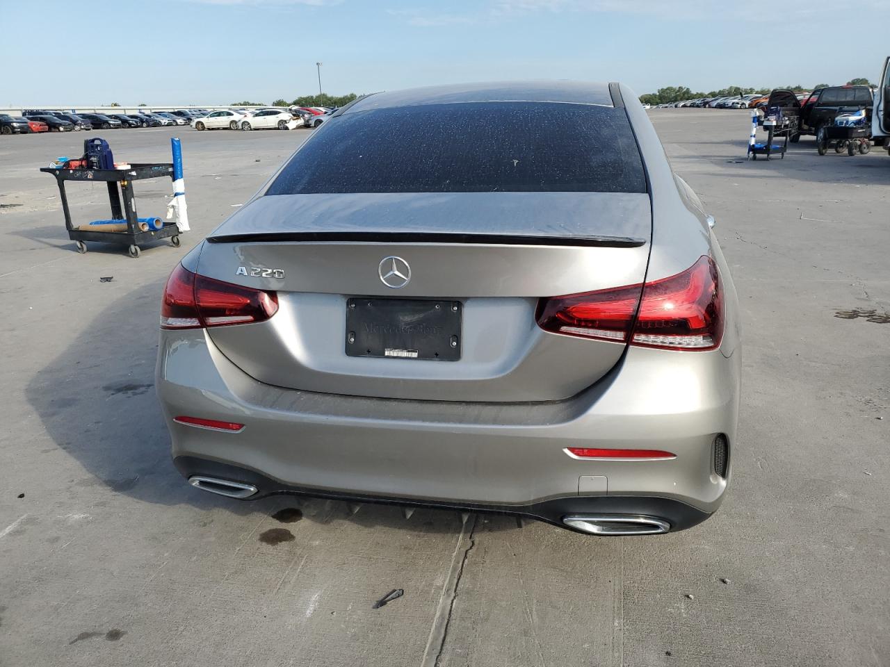 WDD3G4EB8KW023459 2019 Mercedes-Benz A 220