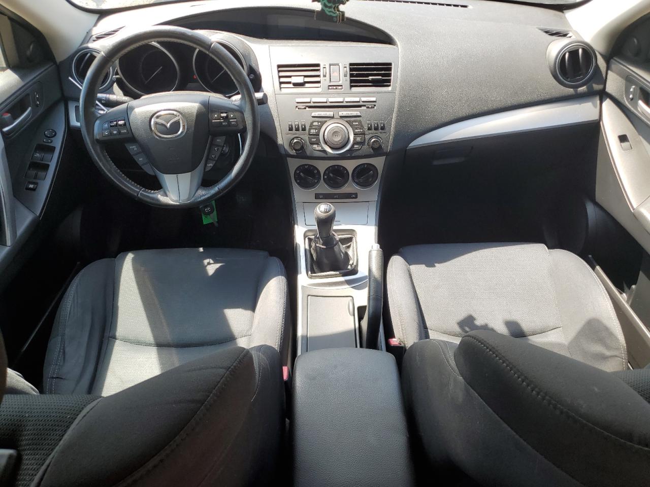 2011 Mazda 3 S VIN: JM1BL1K52B1450731 Lot: 65081354