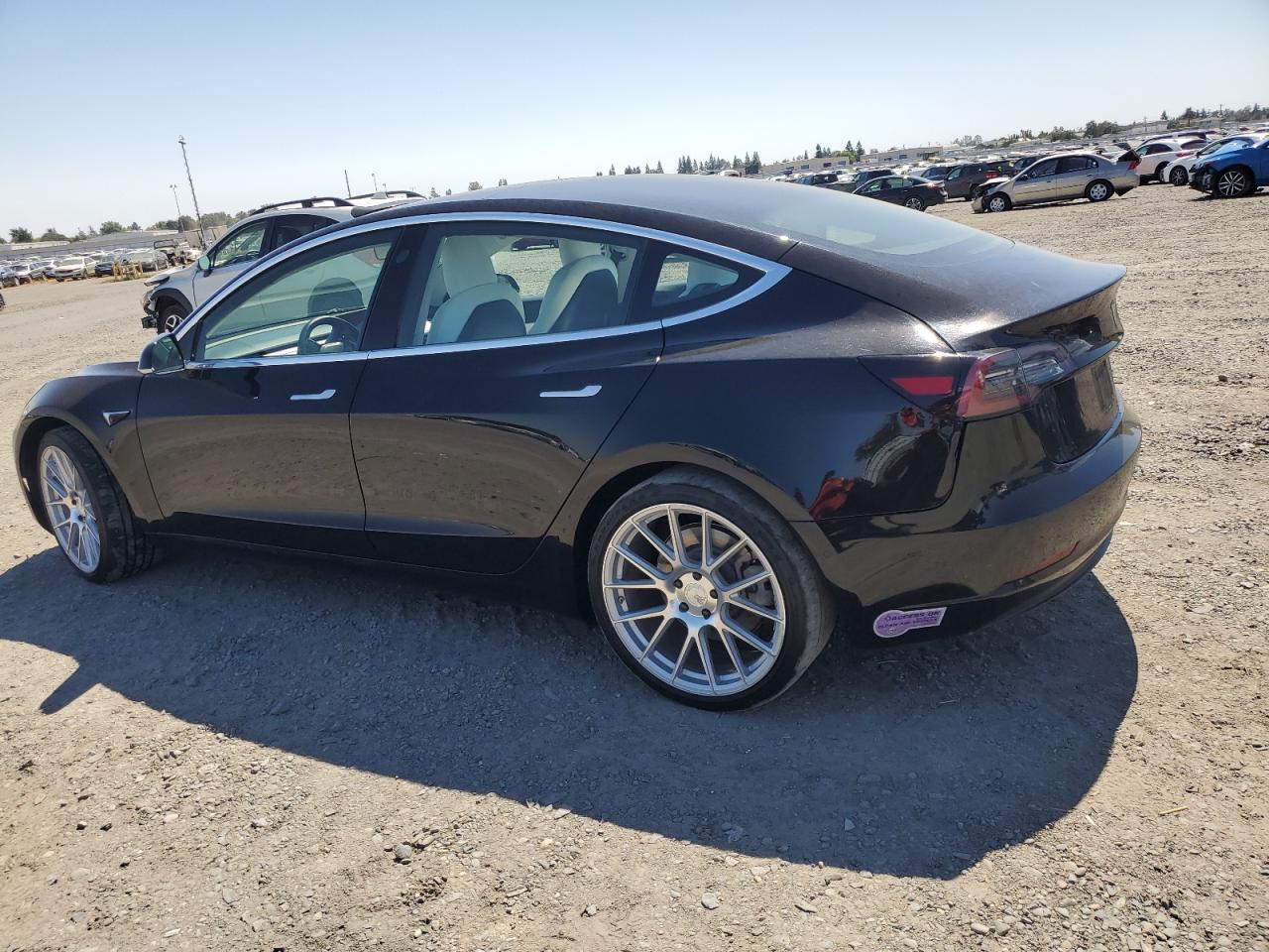 5YJ3E1EB5JF111774 2018 TESLA MODEL 3 - Image 2