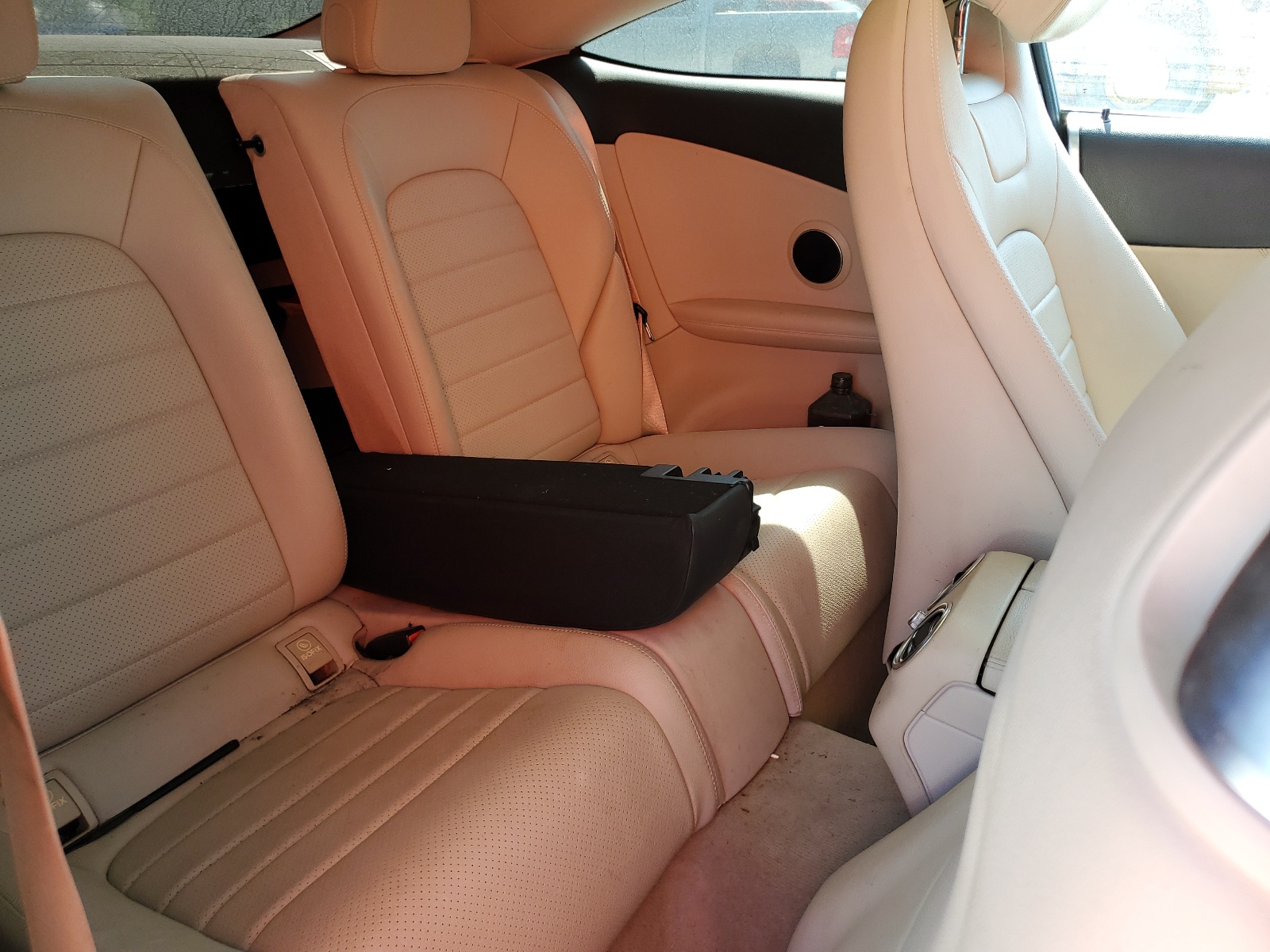 WDDWJ4KB7HF333243 2017 Mercedes-Benz C 300 4Matic