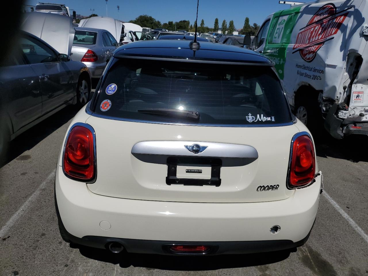 2015 Mini Cooper VIN: WMWXM5C54FT939048 Lot: 66892124