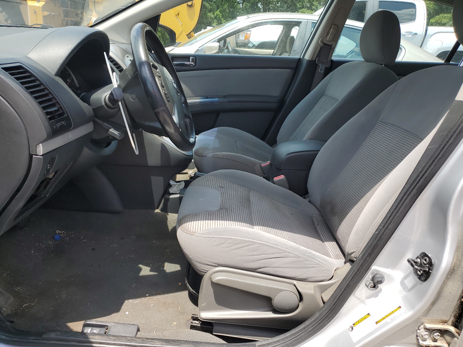 3N1AB6AP2BL604302 2011 Nissan Sentra 2.0