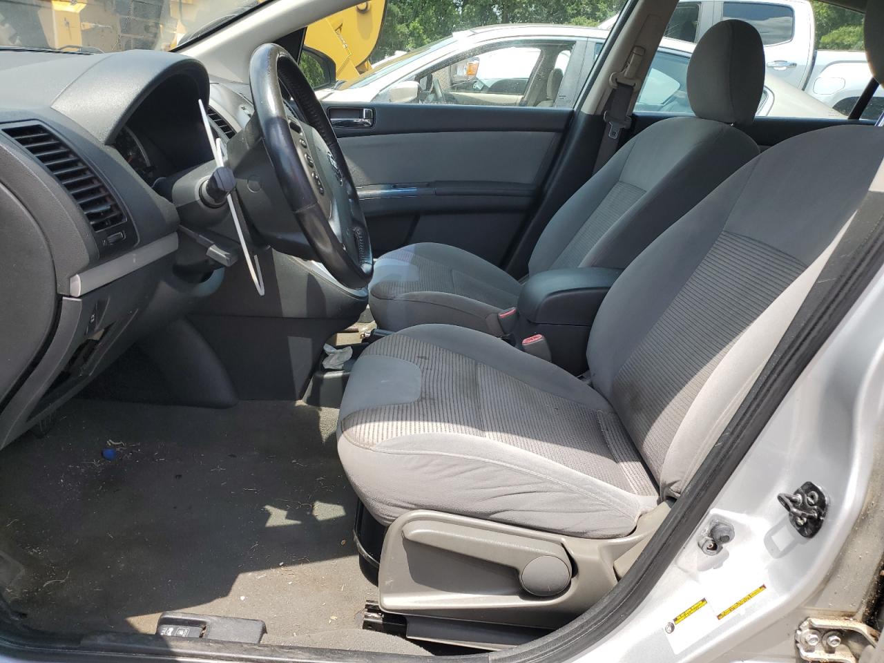 2011 Nissan Sentra 2.0 VIN: 3N1AB6AP2BL604302 Lot: 65461974