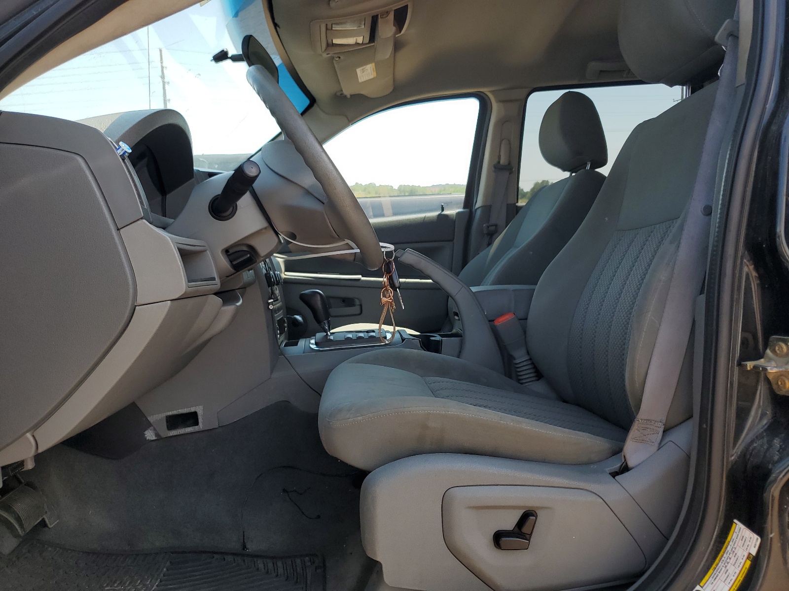 1J4GR48K35C571290 2005 Jeep Grand Cherokee Laredo