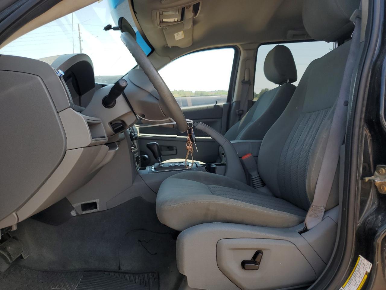 2005 Jeep Grand Cherokee Laredo VIN: 1J4GR48K35C571290 Lot: 65813724