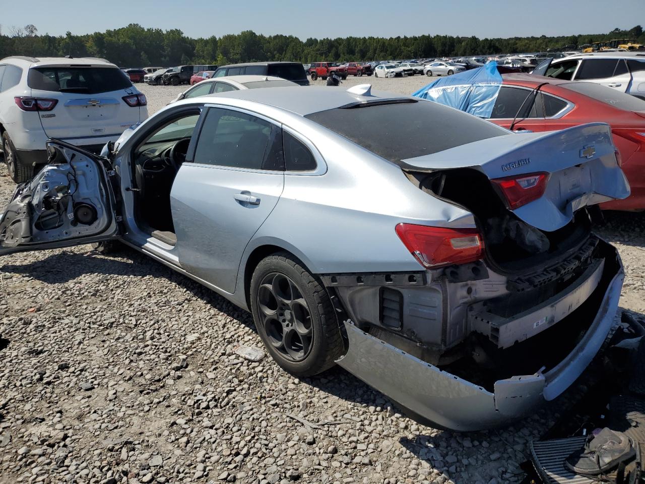 1G1ZD5ST1JF205382 2018 CHEVROLET MALIBU - Image 2