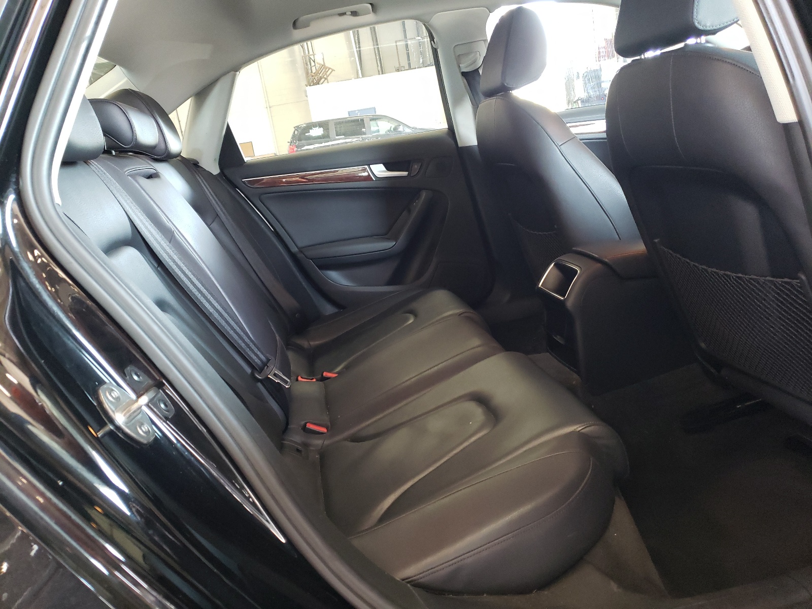 WAUBFAFL0BN040824 2011 Audi A4 Premium