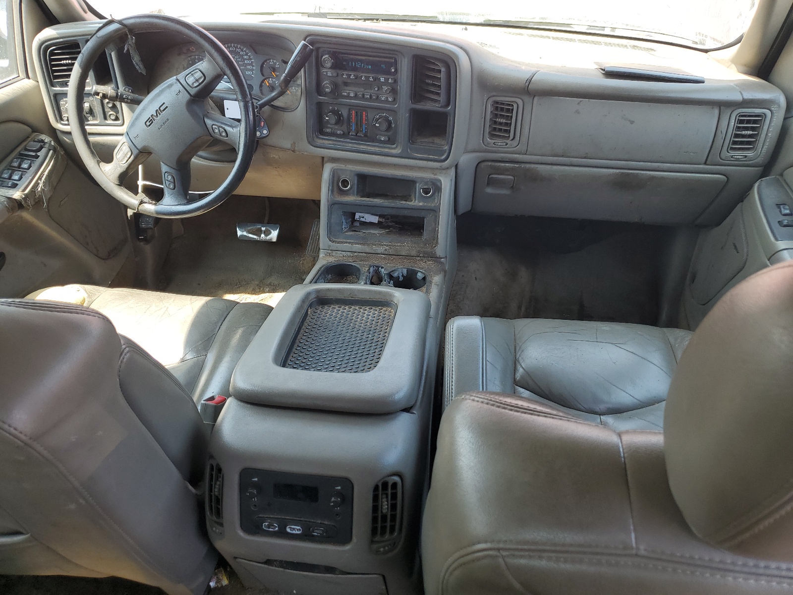 2GTEC13T051245501 2005 GMC New Sierra C1500