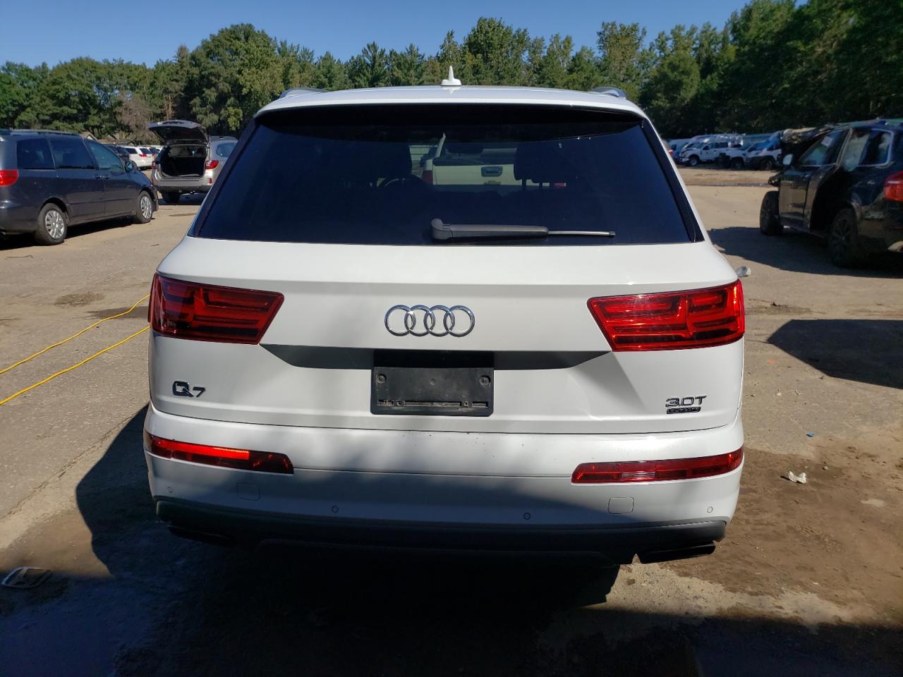 2017 Audi Q7 Premium Plus VIN: WA1LAAF73HD004594 Lot: 69253104