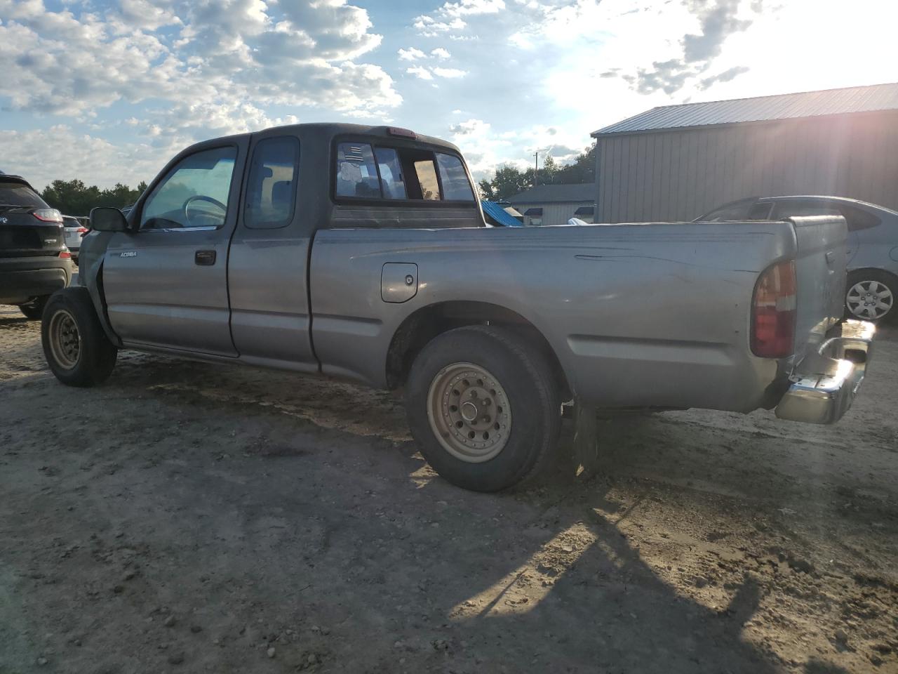 1995 Toyota Tacoma Xtracab VIN: 4TAUN53B2SZ066251 Lot: 67884484