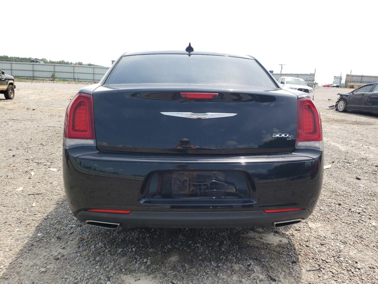 2C3CCABG5KH538202 2019 Chrysler 300 S