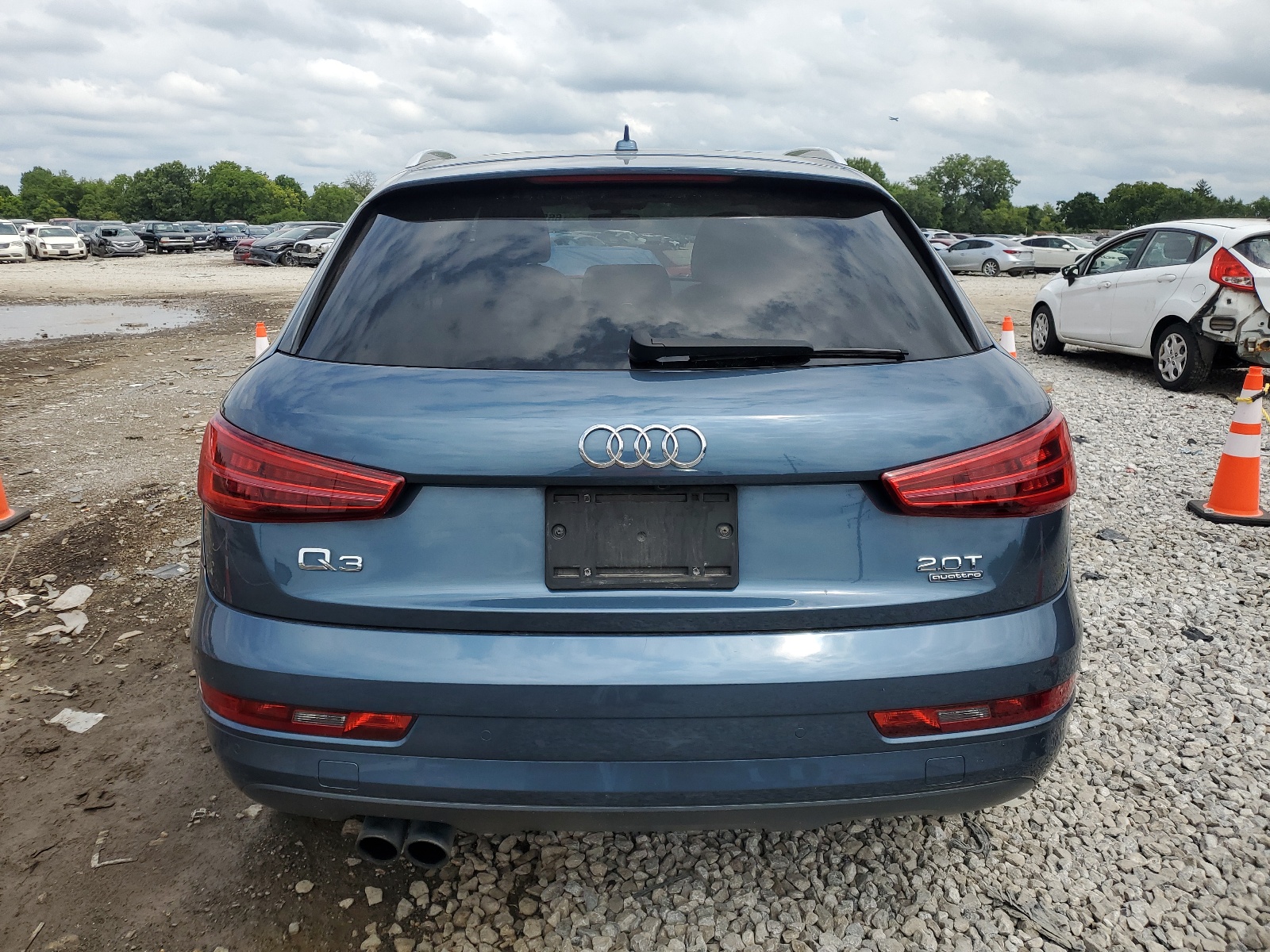 WA1JCCFS1HR009488 2017 Audi Q3 Premium Plus