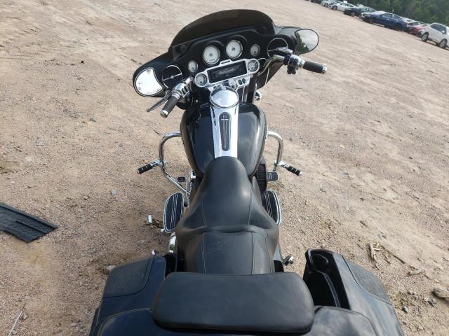 2010 HARLEY-DAVIDSON FLHX 
