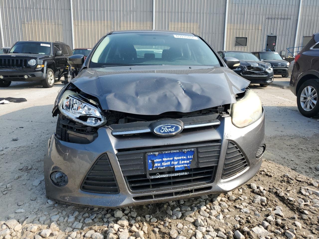 VIN 1FADP3K29EL314075 2014 FORD FOCUS no.5