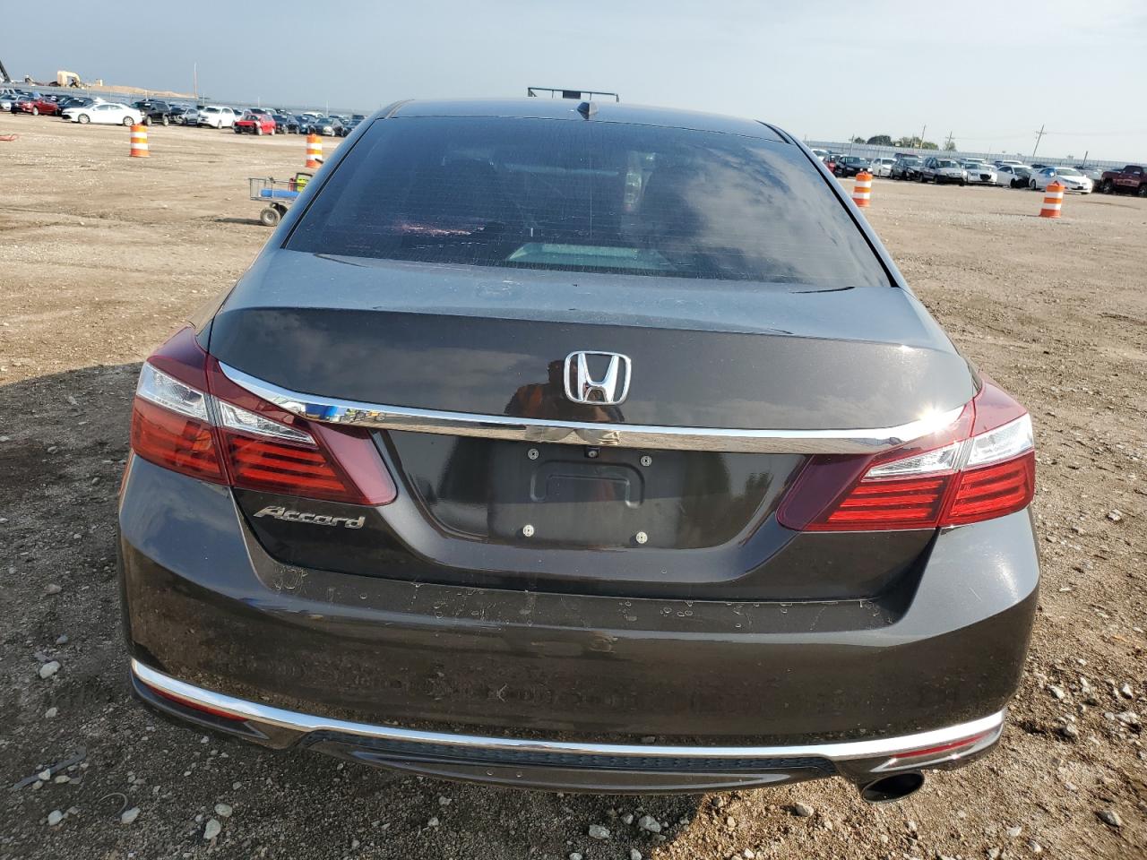 1HGCR2F84GA169617 2016 Honda Accord Exl