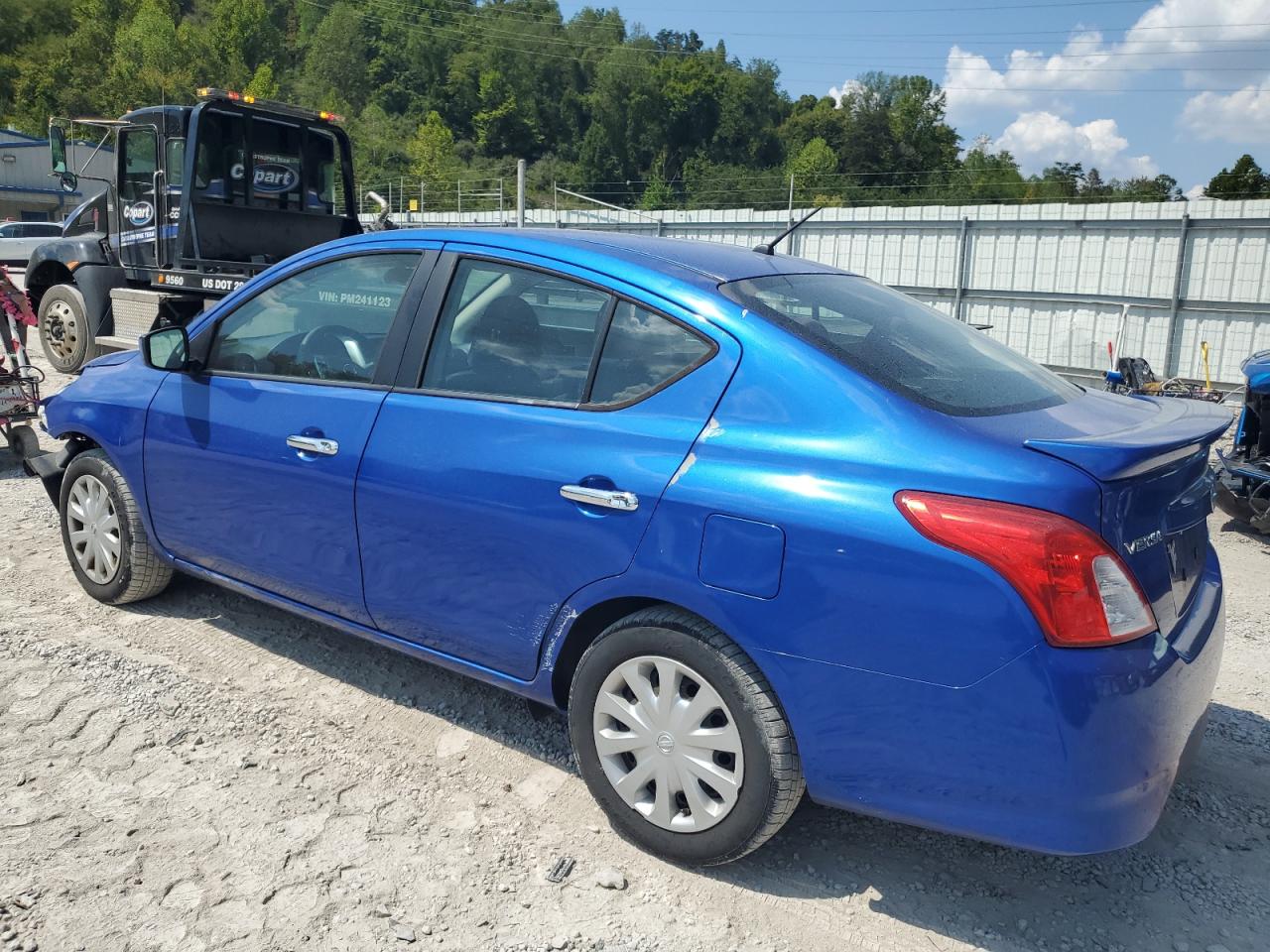 2015 Nissan Versa - Image 2