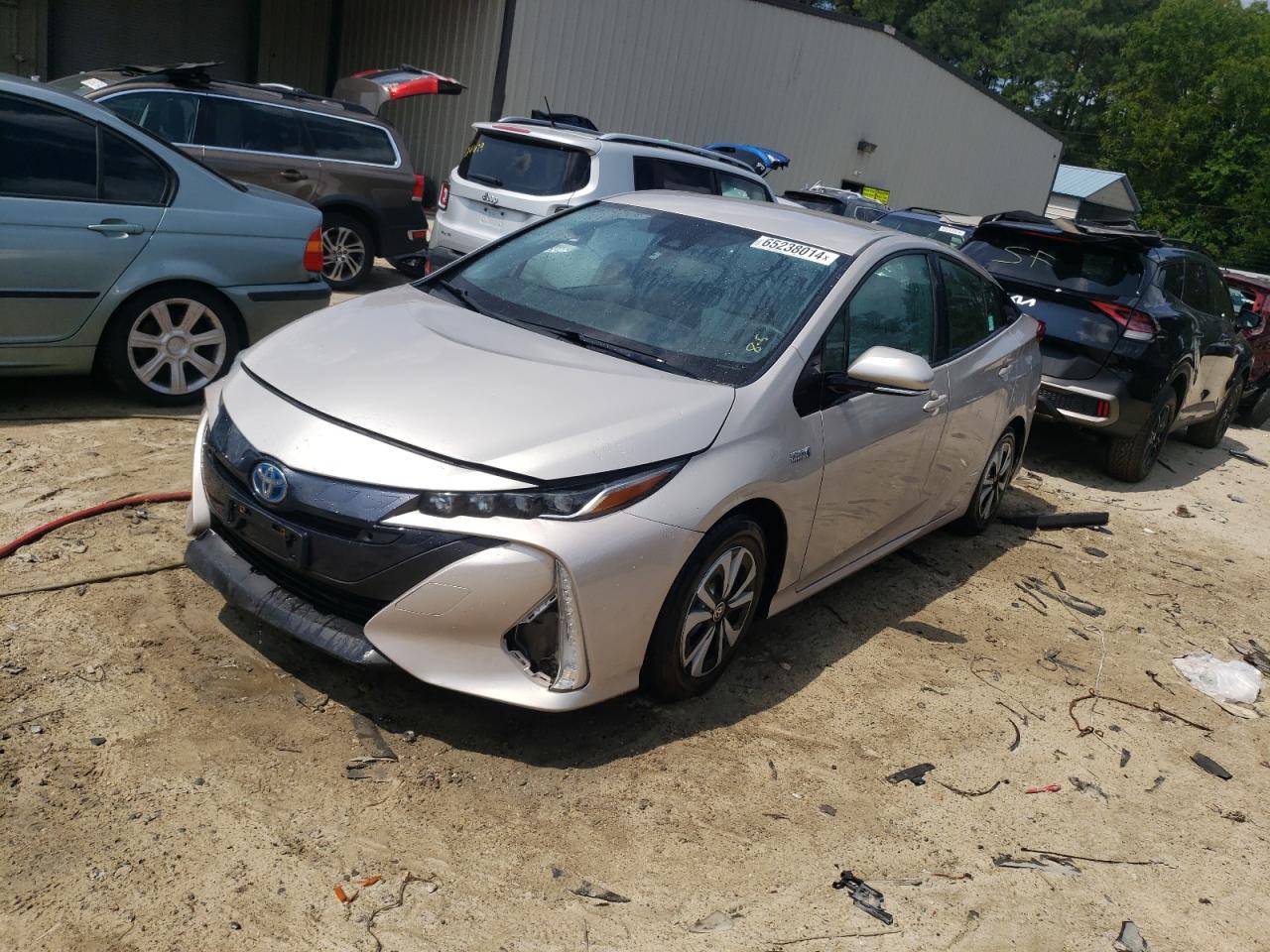 VIN JTDKARFP4H3046777 2017 TOYOTA PRIUS no.1