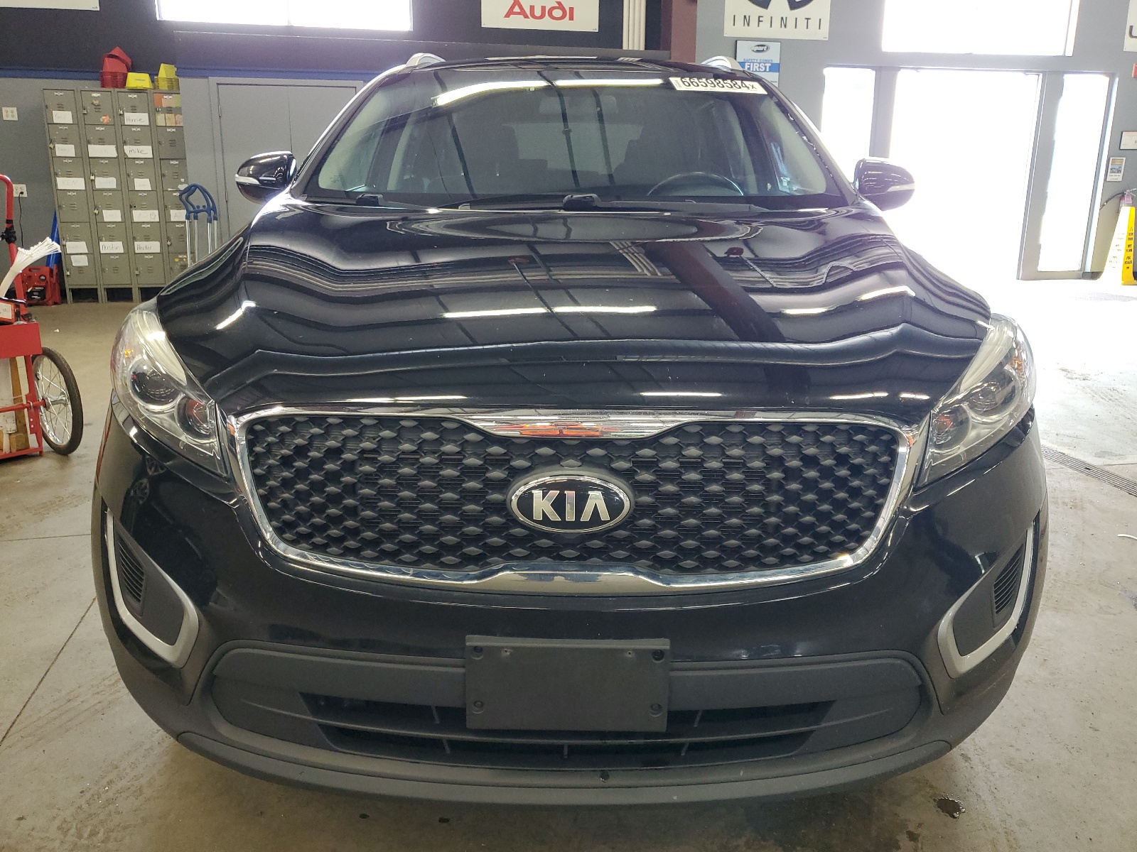 2018 Kia Sorento Lx vin: 5XYPGDA33JG426402