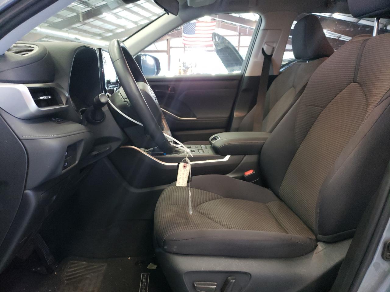 2022 Toyota Highlander L VIN: 5TDBZRBH6NS207843 Lot: 65109864