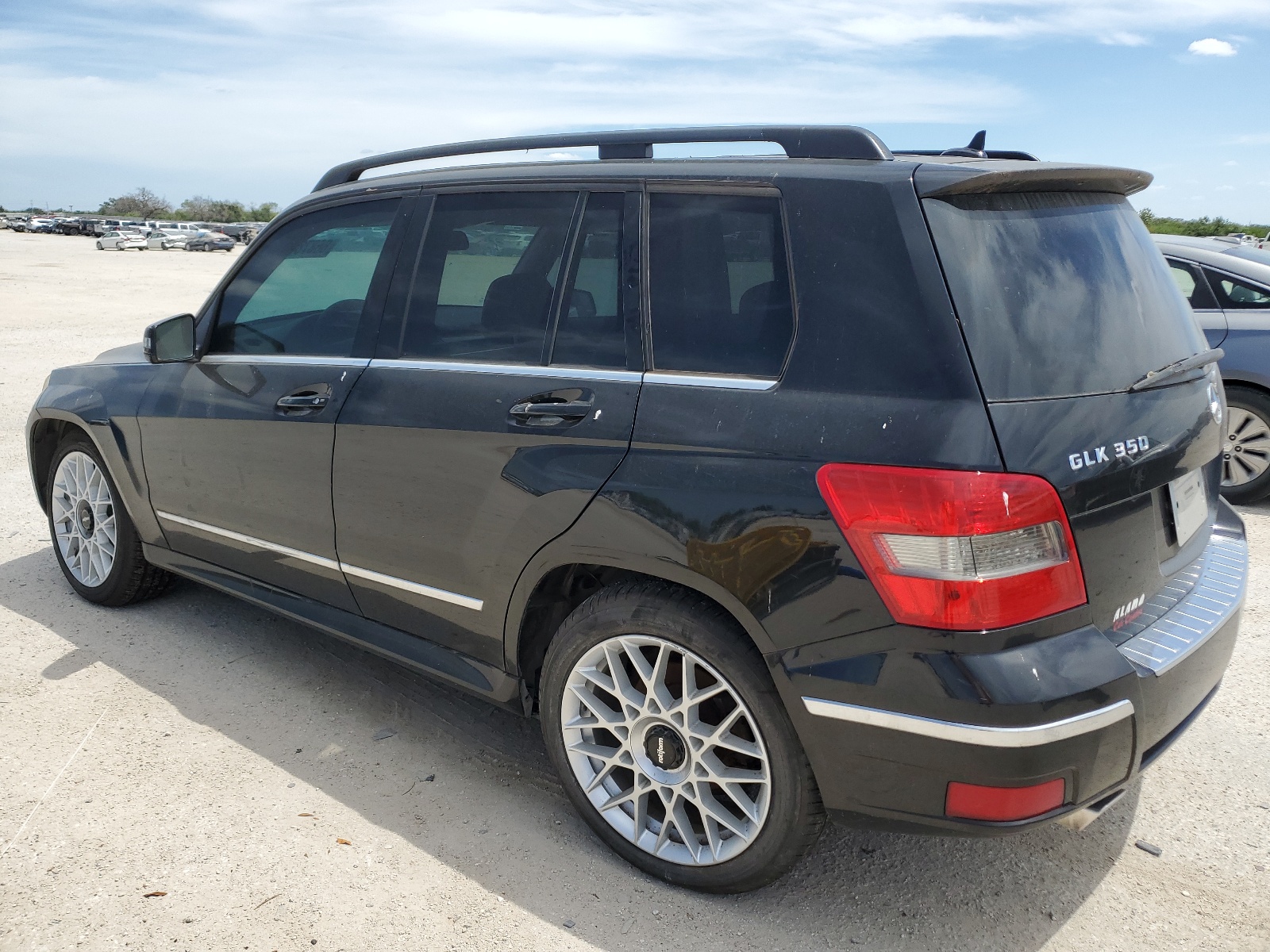 WDCGG8HB4BF646988 2011 Mercedes-Benz Glk 350 4Matic