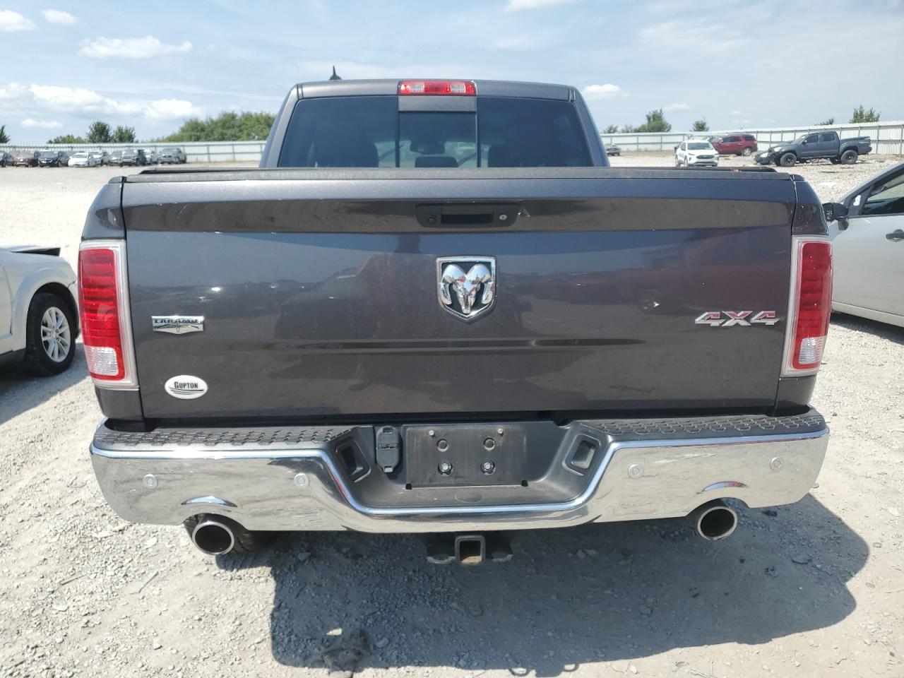 1C6RR7NT9JS137301 2018 Ram 1500 Laramie