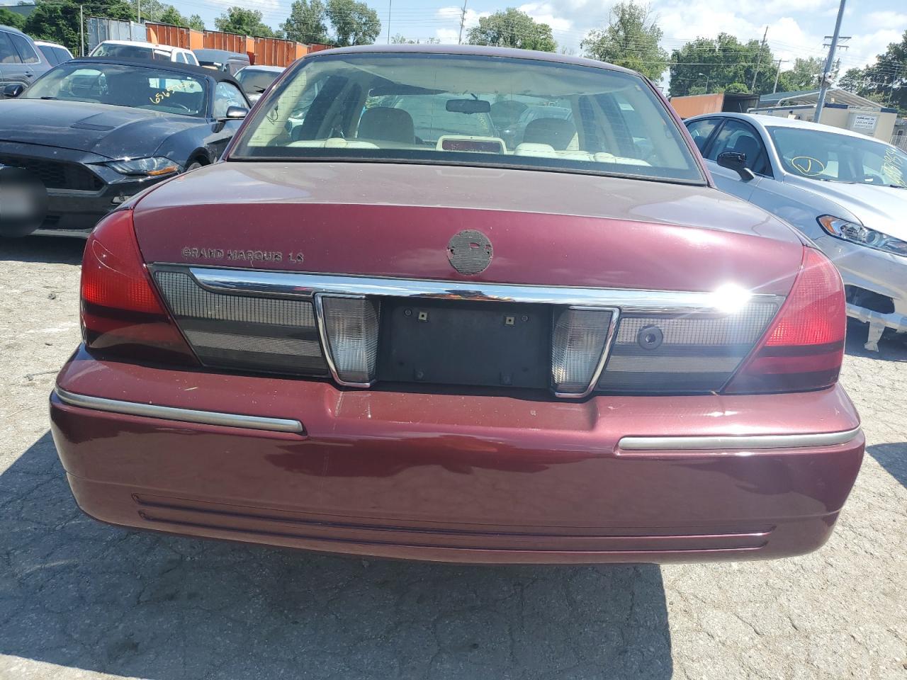 2MEBM7FV5AX605741 2010 Mercury Grand Marquis Ls