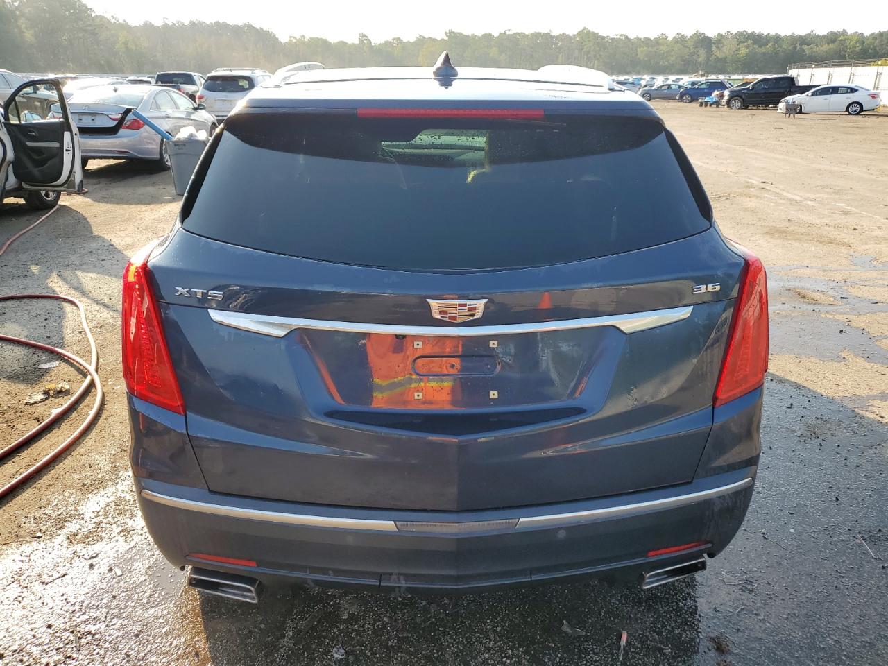 2018 Cadillac Xt5 Luxury VIN: 1GYKNCRS7KZ231681 Lot: 65445204