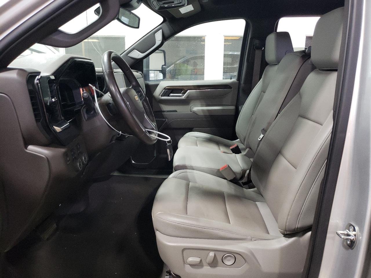 2022 Chevrolet Silverado K1500 Lt VIN: 3GCUDDET5NG585144 Lot: 67984234