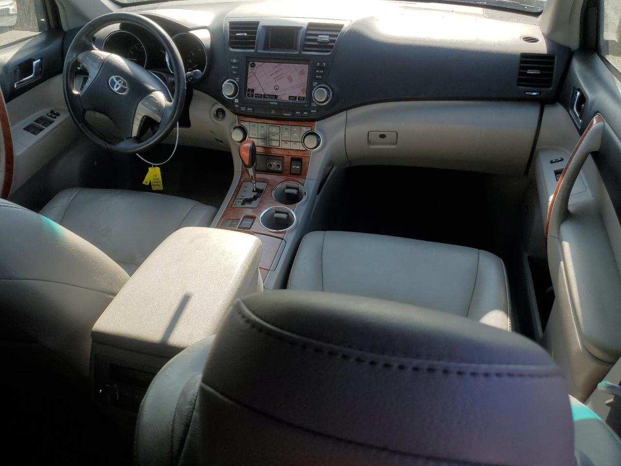 2010 Toyota Highlander Limited VIN: 5TDYK3EH2AS016227 Lot: 68553664