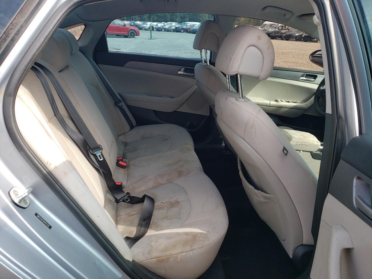2017 Hyundai Sonata - Image 10