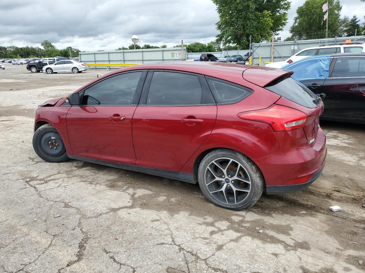 1FADP3M27HL347500 2017 FORD FOCUS - Image 2