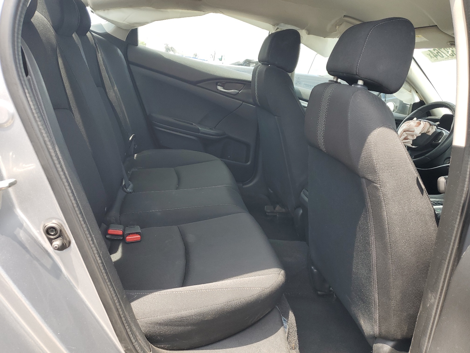 2HGFC2F58JH530134 2018 Honda Civic Lx