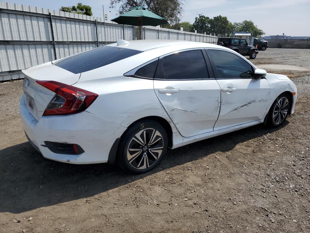 2016 Honda Civic - Image 3