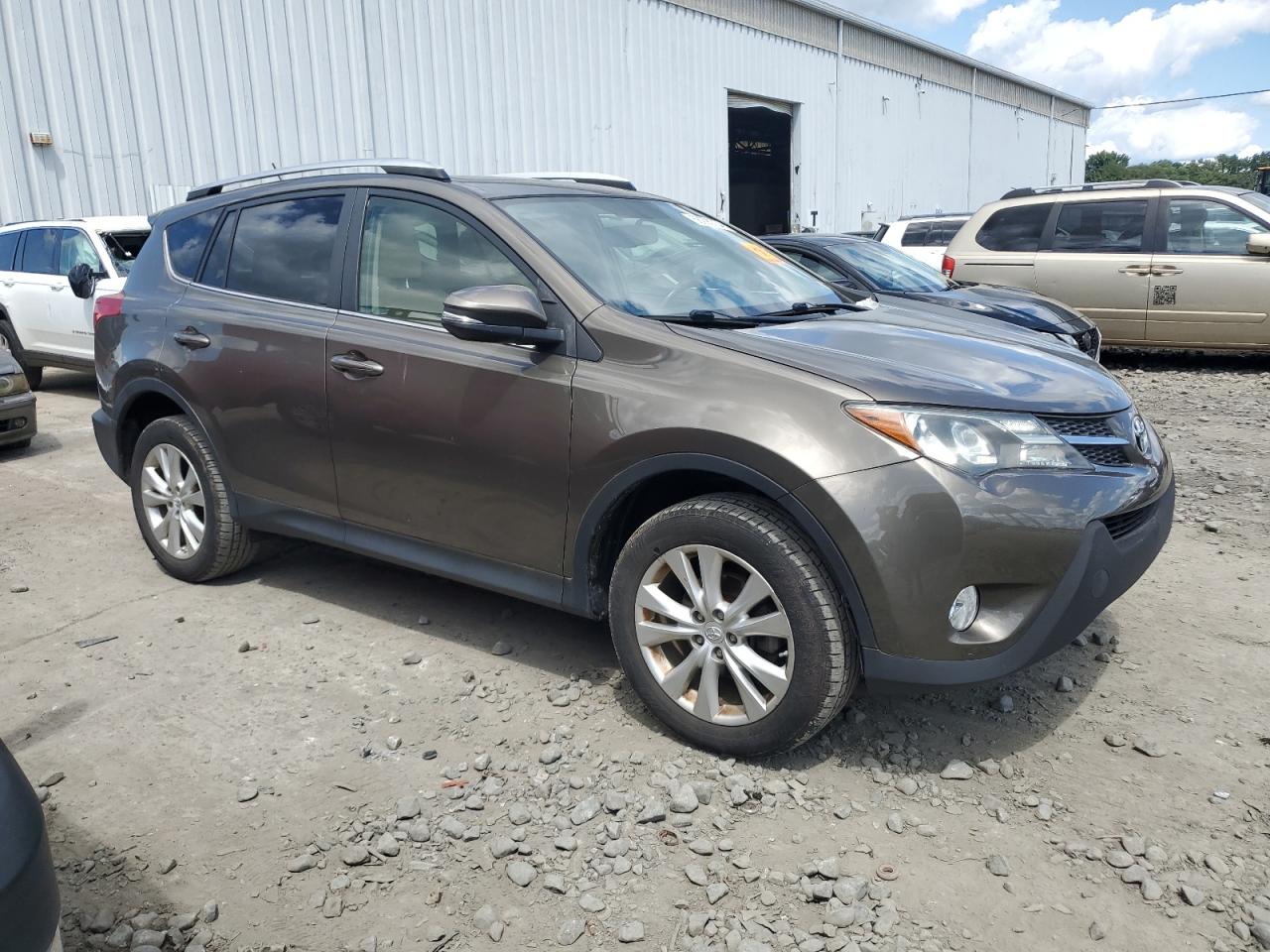2015 Toyota RAV 4 - Image 4