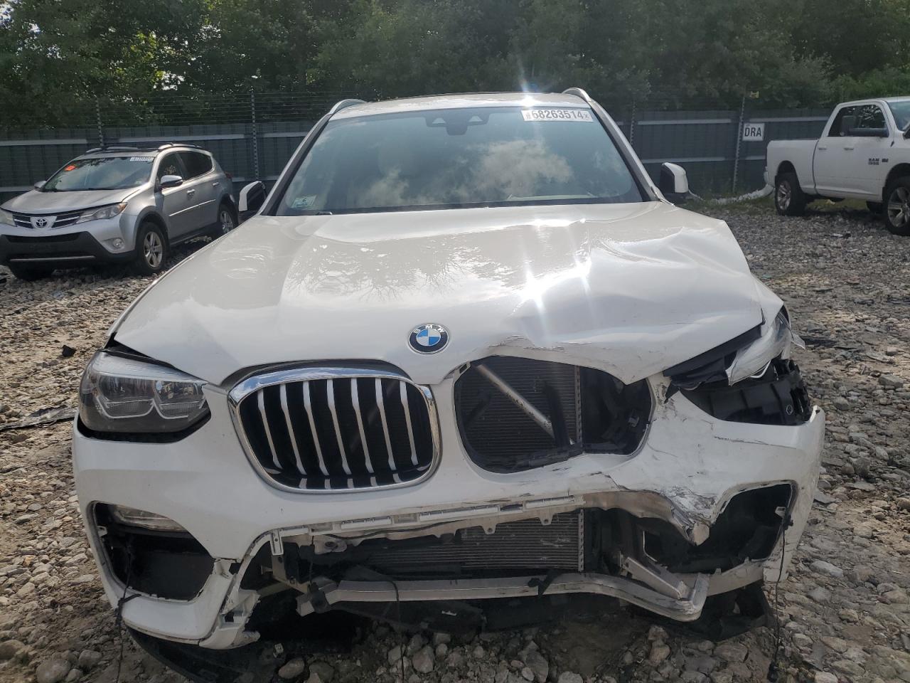 VIN 5UXTR9C58KLD98897 2019 BMW X3 no.5