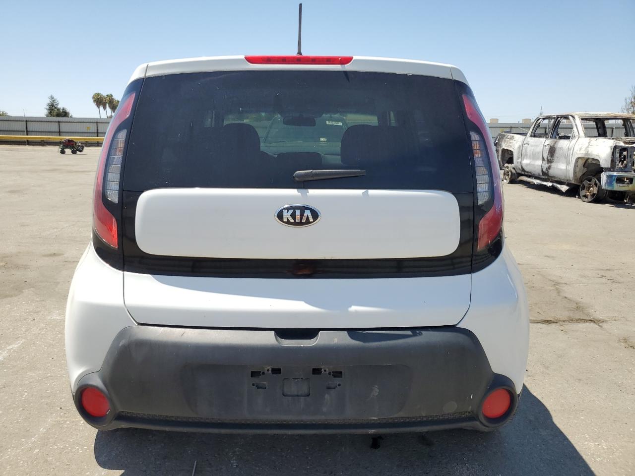 2016 Kia Soul VIN: KNDJN2A27G7327840 Lot: 66778624