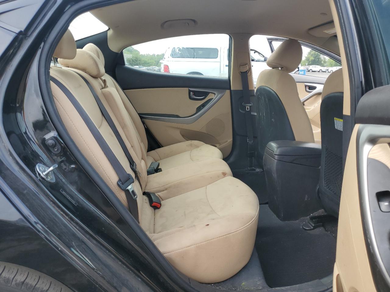 2013 Hyundai Elantra Gls VIN: 5NPDH4AE3DH415432 Lot: 65969344