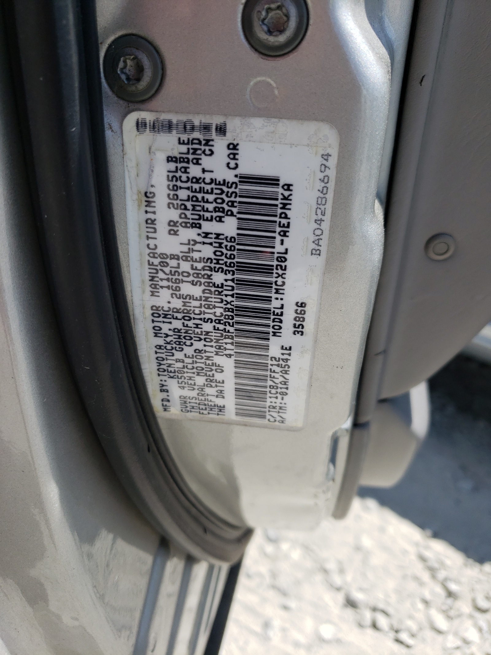 4T1BF28BX1U136666 2001 Toyota Avalon Xl