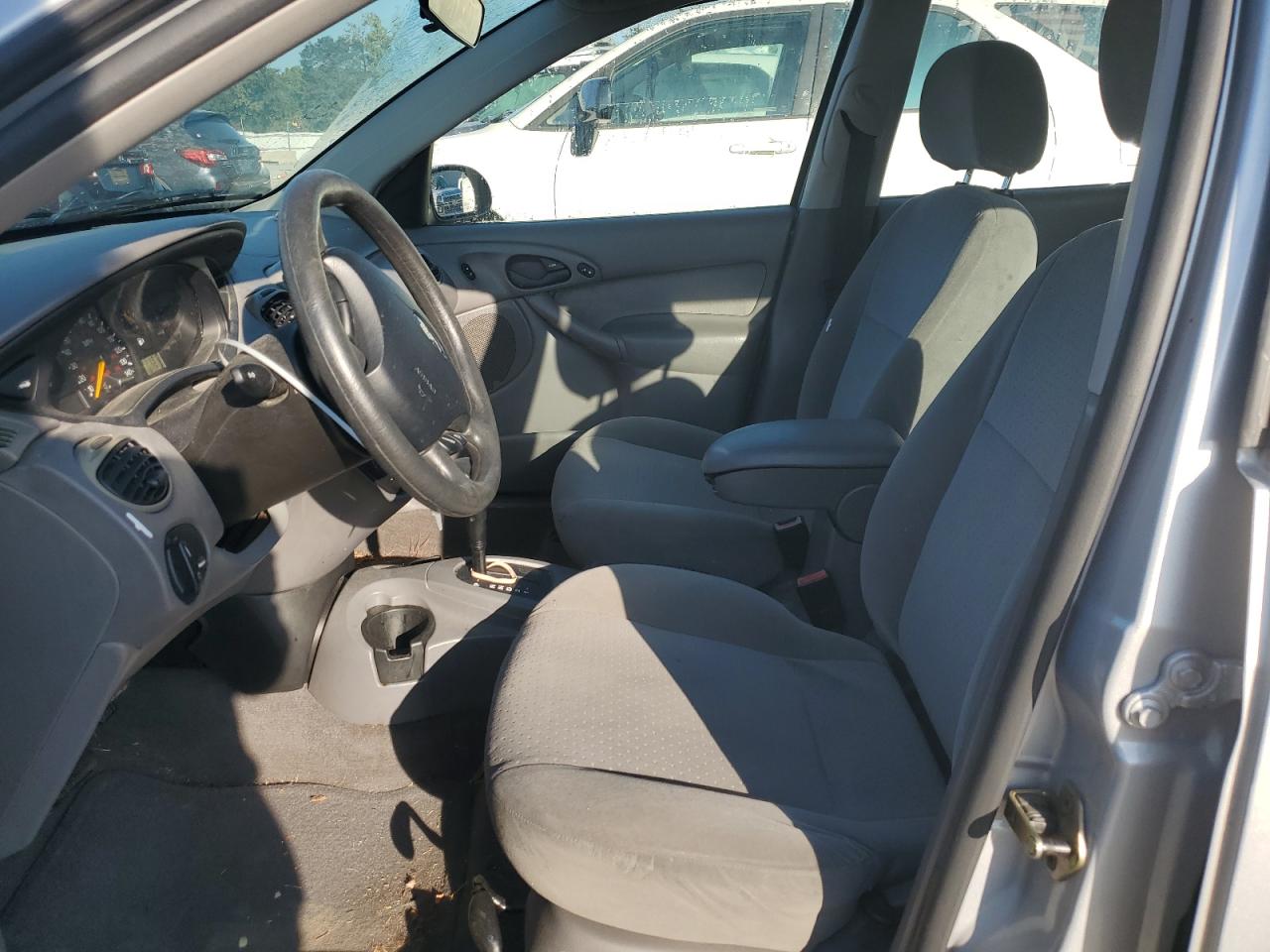1FAFP36353W328546 2003 Ford Focus Se