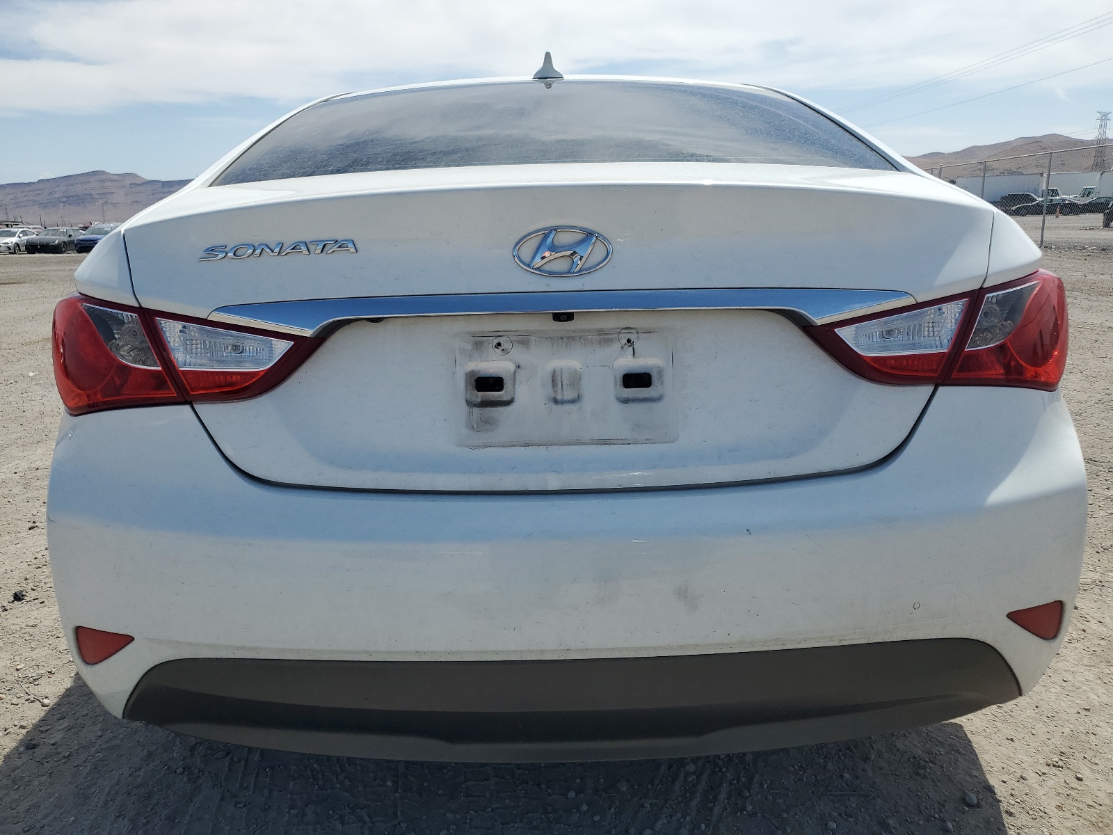 2014 Hyundai Sonata Gls vin: 5NPEB4AC8EH935342