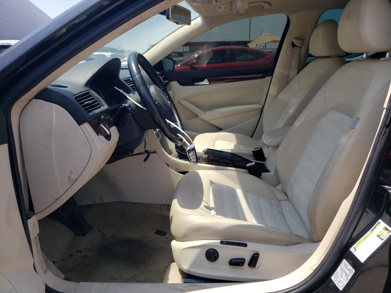 2012 Volkswagen Passat Sel VIN: 1VWCN7A33CC003622 Lot: 66737074